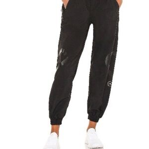 ASMC Woven Pant Short in Black
adidas by Stella McCartney Large